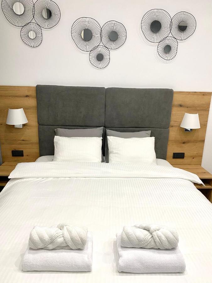 Moni Downtown Luxury Apartments Belgrado Buitenkant foto