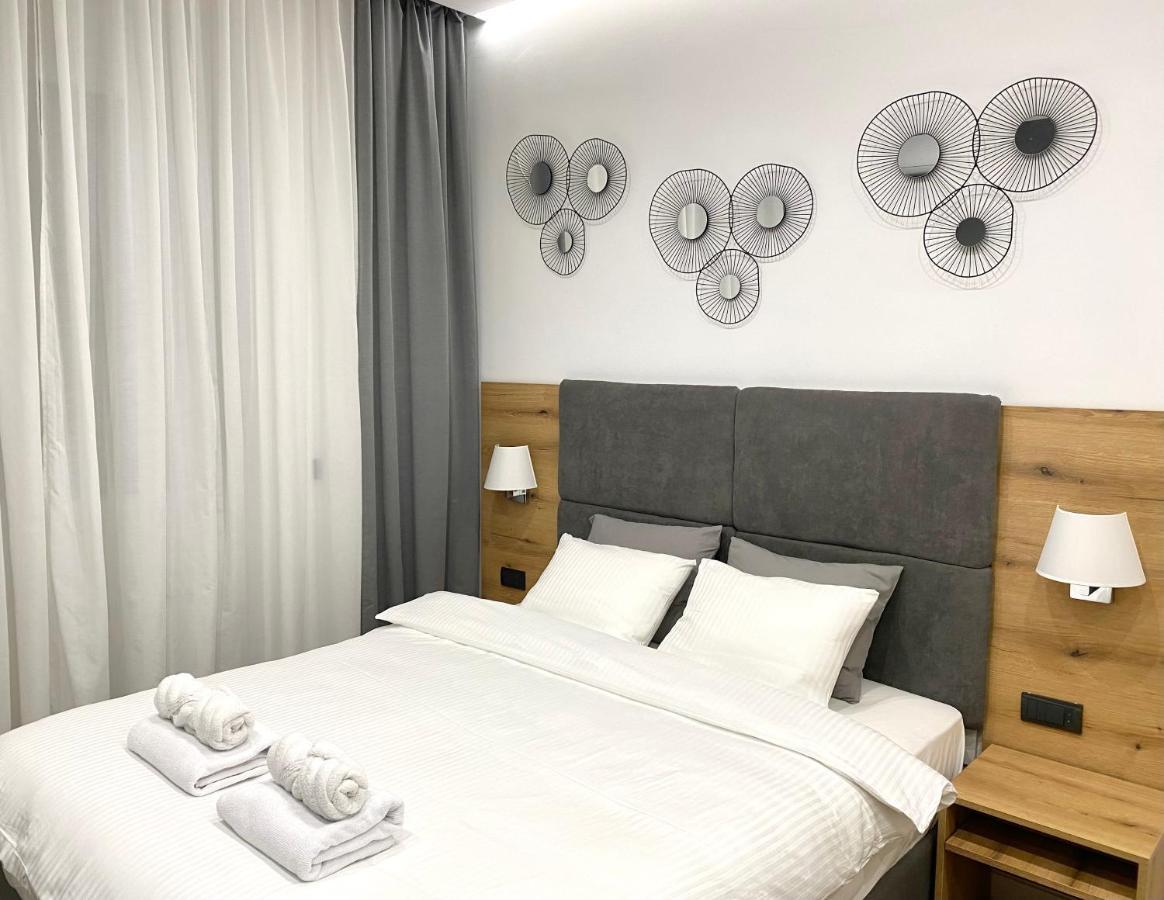 Moni Downtown Luxury Apartments Belgrado Buitenkant foto